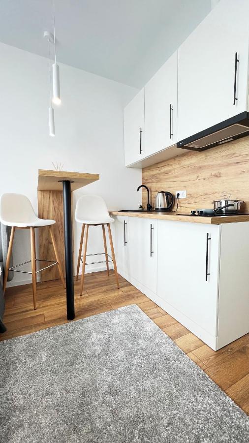 Ferienwohnung Cube House Kiew Exterior foto