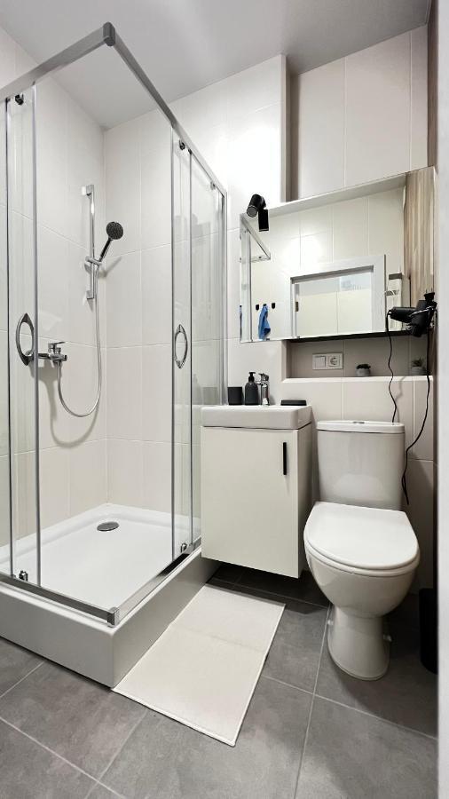 Ferienwohnung Cube House Kiew Exterior foto