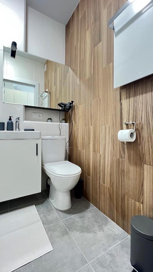 Ferienwohnung Cube House Kiew Exterior foto