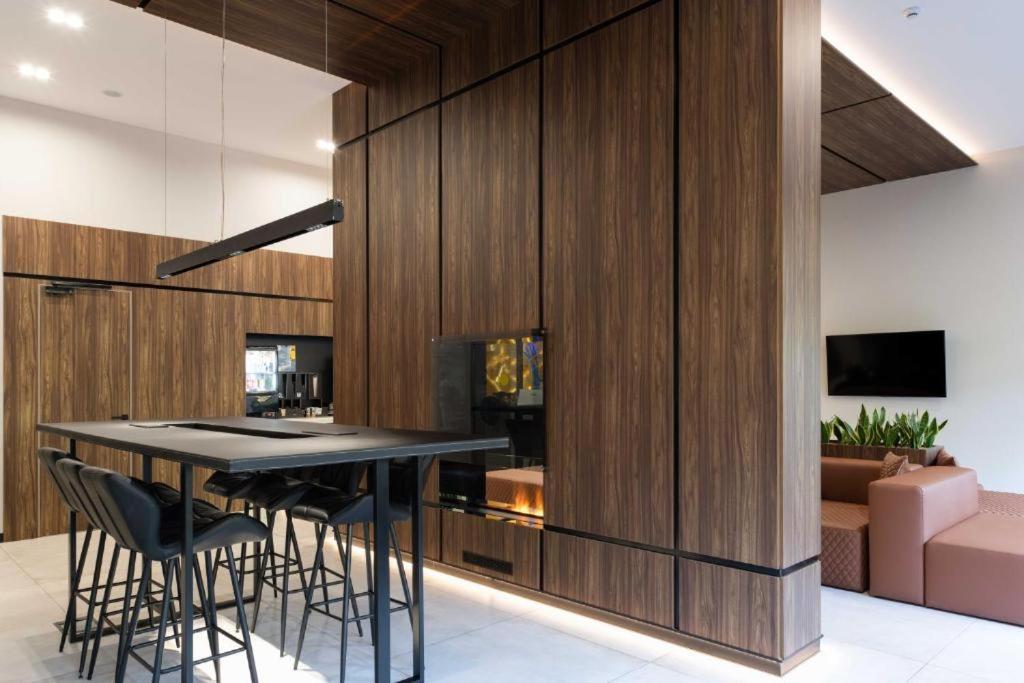Ferienwohnung Cube House Kiew Exterior foto